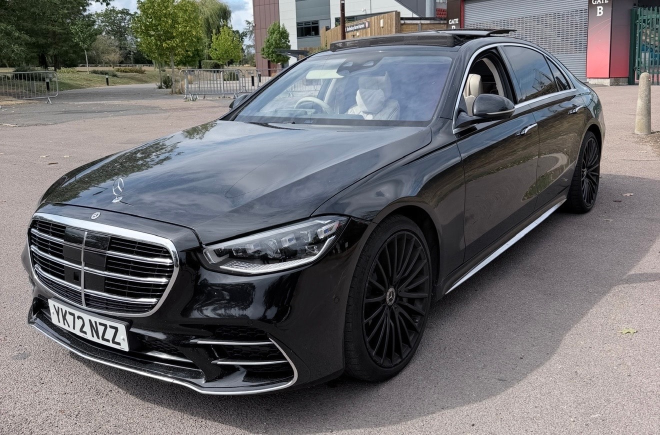 MERCEDES-BEnz S500 4MATIC